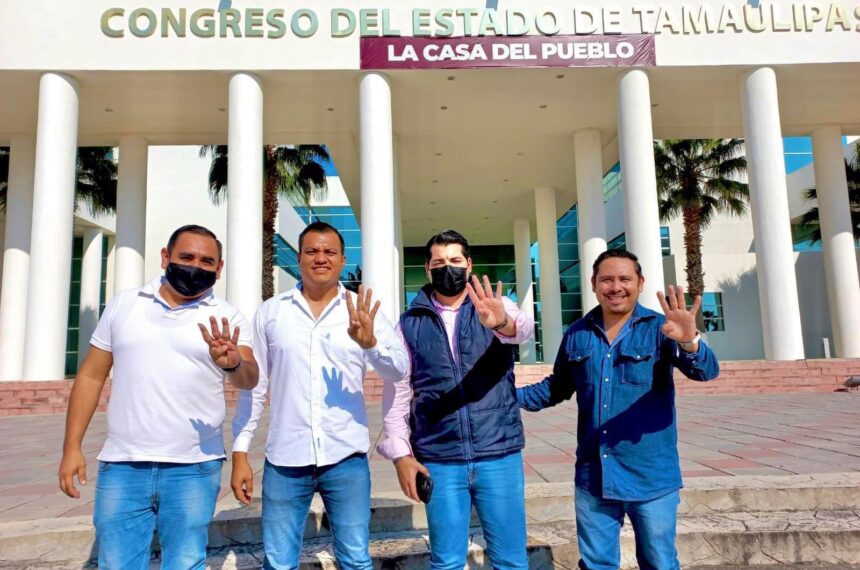 265899731_4445745258886177_7768125913716009282_n En la Casa del Pueblo